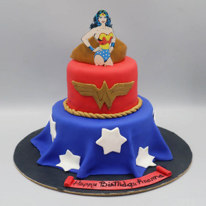 Super-Hero Cake
